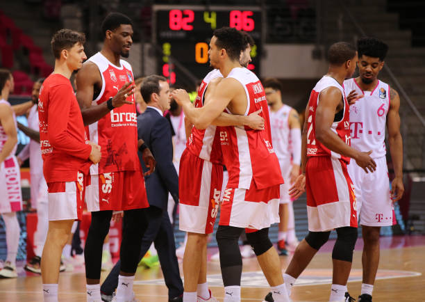 展示了他们 展示了他们