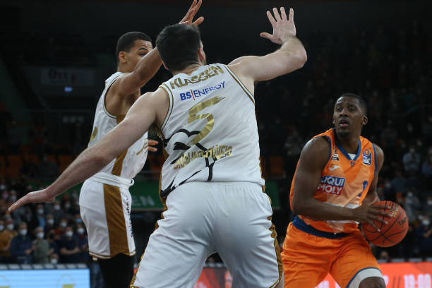 钦文一样兼 钦文一样兼